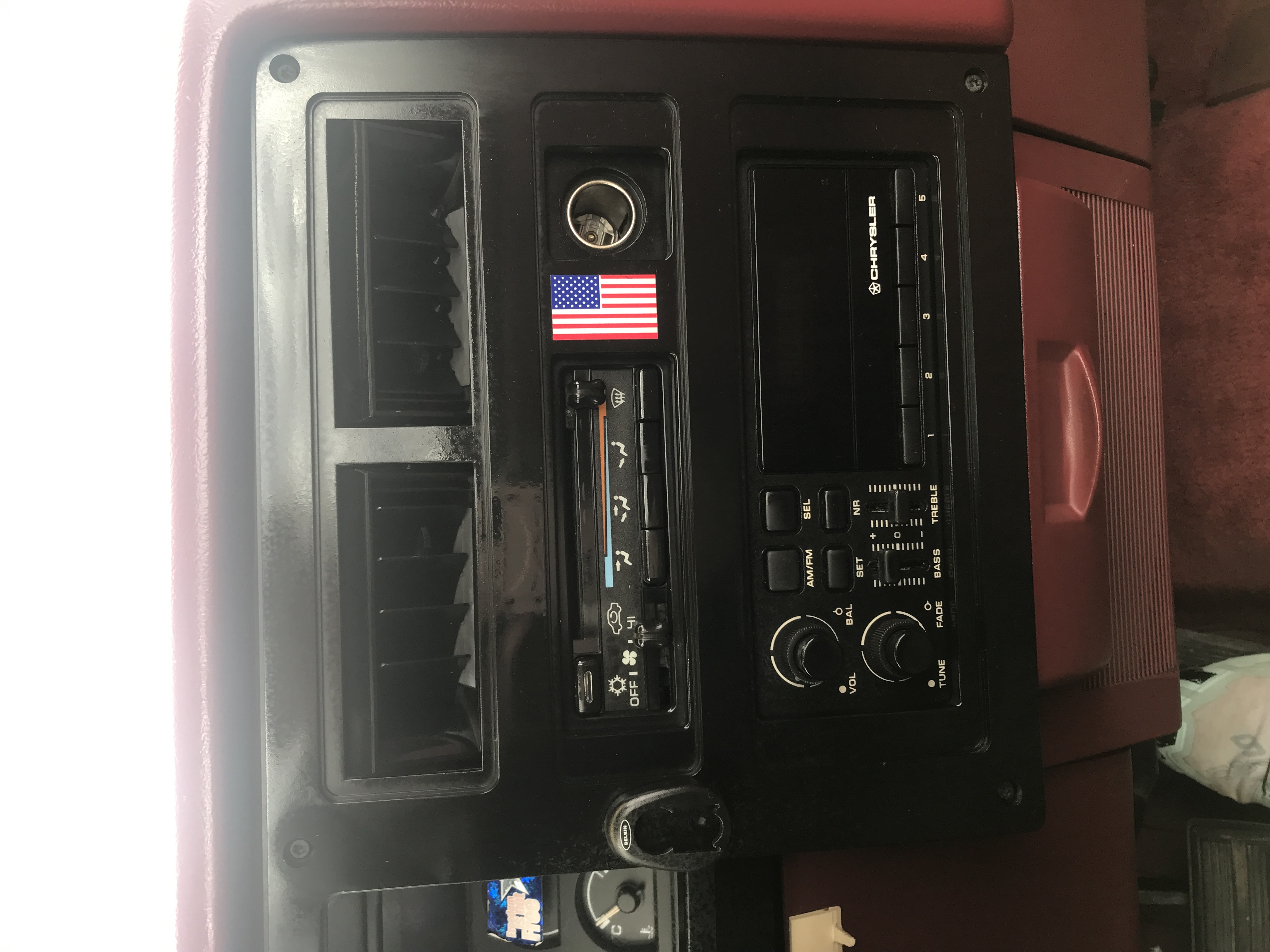 1991 Dodge Dakota Pickup ONE OWNER 117K 8 foot bed and roomy bench seating NICE — photo 34